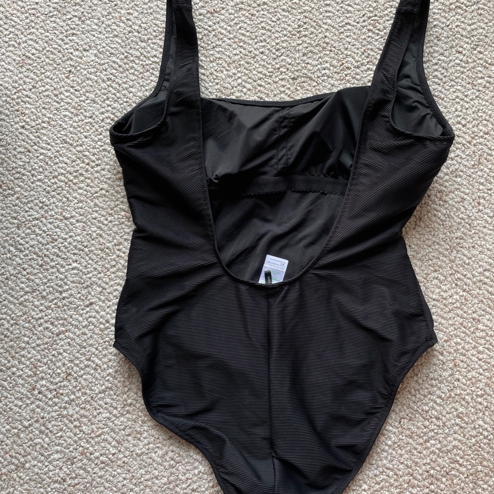 New J.Crew Scrunchie Classic Scoopneck 1-piece - Picture 6 of 9